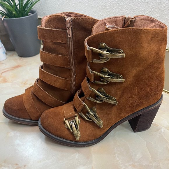 RARE JEFFREY CAMPBELL SUEDE w/ GOLD BUCKLES IBIZA BOOTIES - Picture 1 of 2